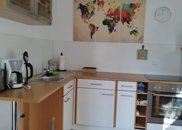 Moderne Ferienwohnung Mit Privatem Eingang - Rosa