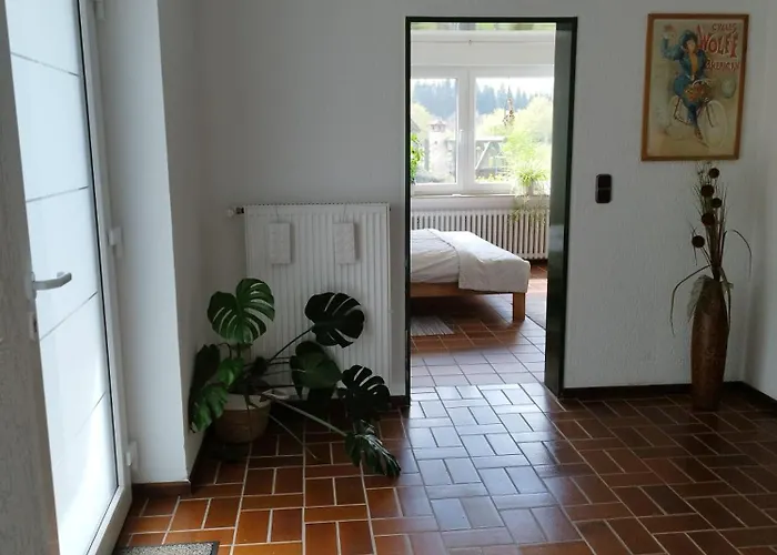 Moderne Ferienwohnung Mit Privatem Eingang - Rosa