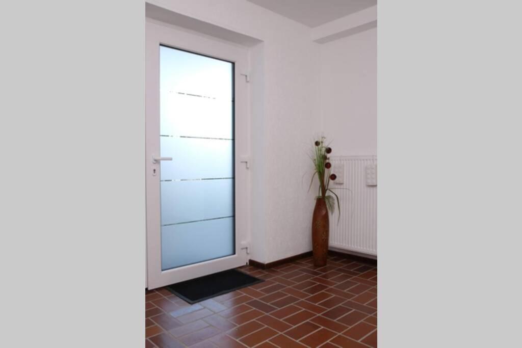Apartment Moderne Mit Privatem Eingang - Rosa Kalletal